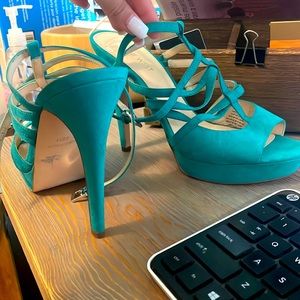 Nine West 8.5 suede Turquoise